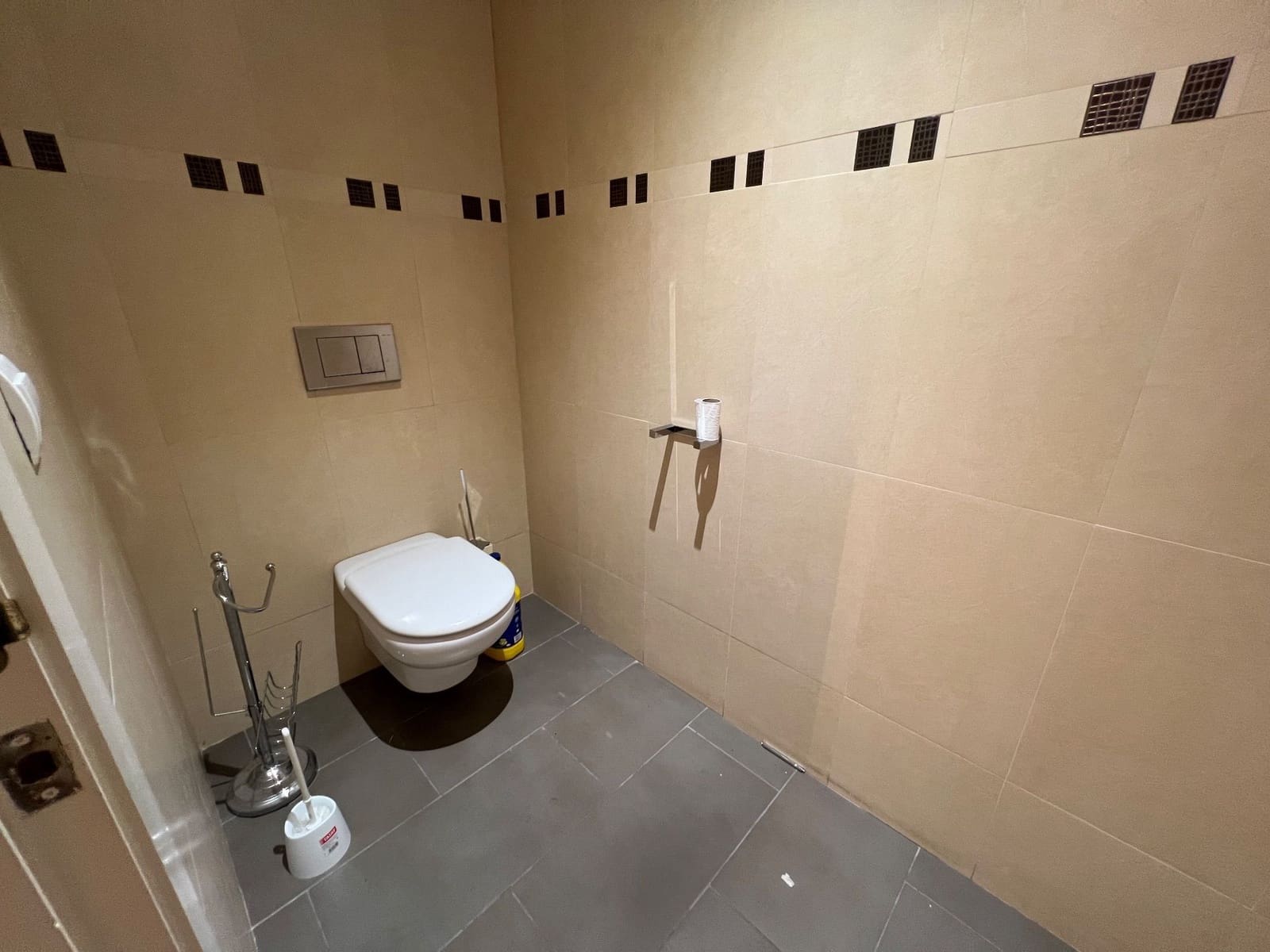 Commercieel te koop in Palamos - € 900.000 (Ref: 9677835)