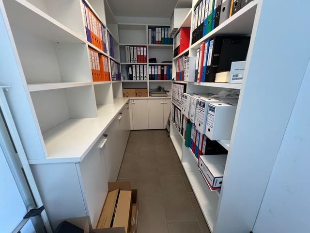 Commercieel te koop in Palamós - € 900.000 (Ref: 9677835)