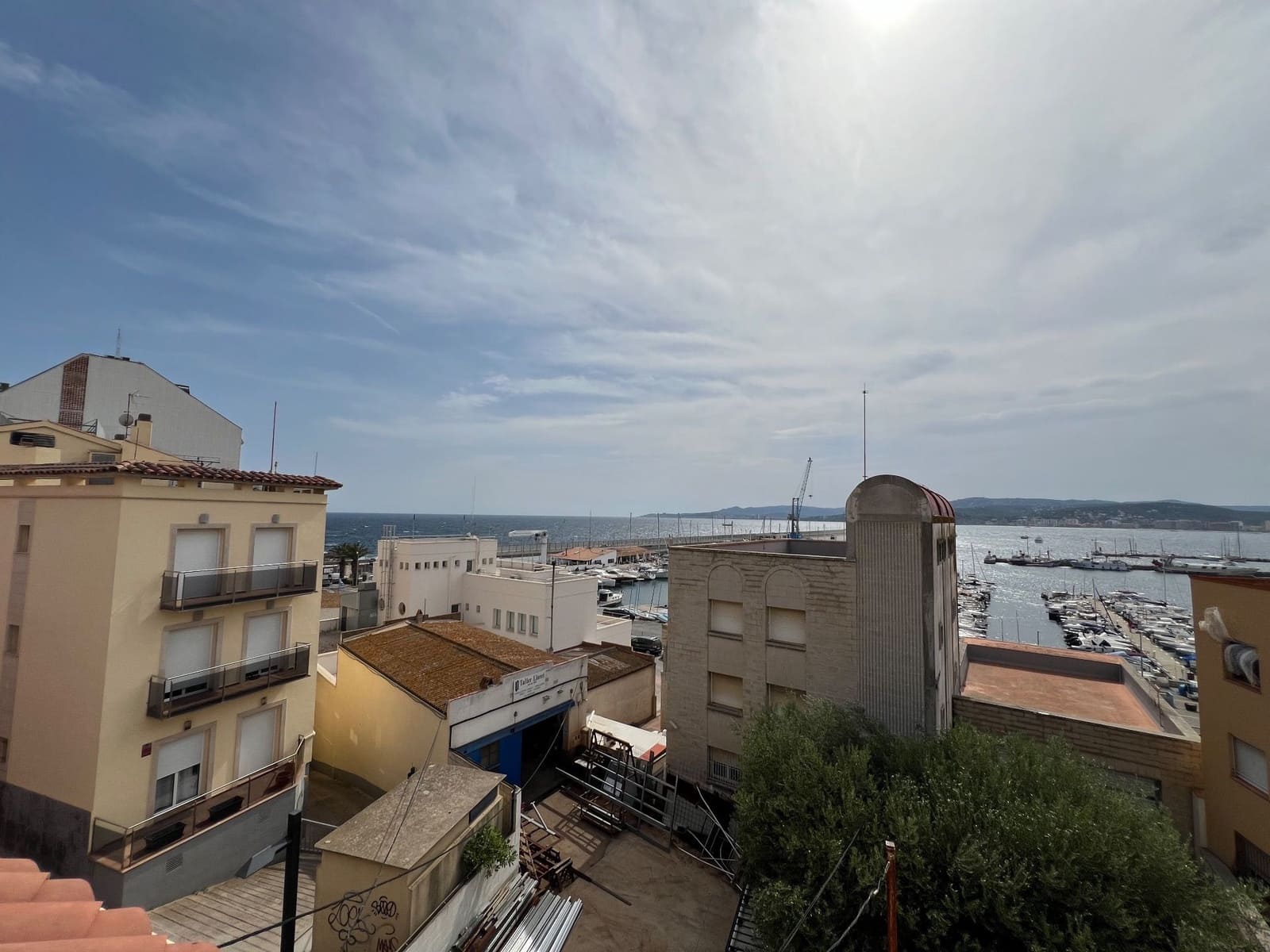 2 bedroom Apartment for sale in Palamos - € 375,000 (Ref: 9677839)