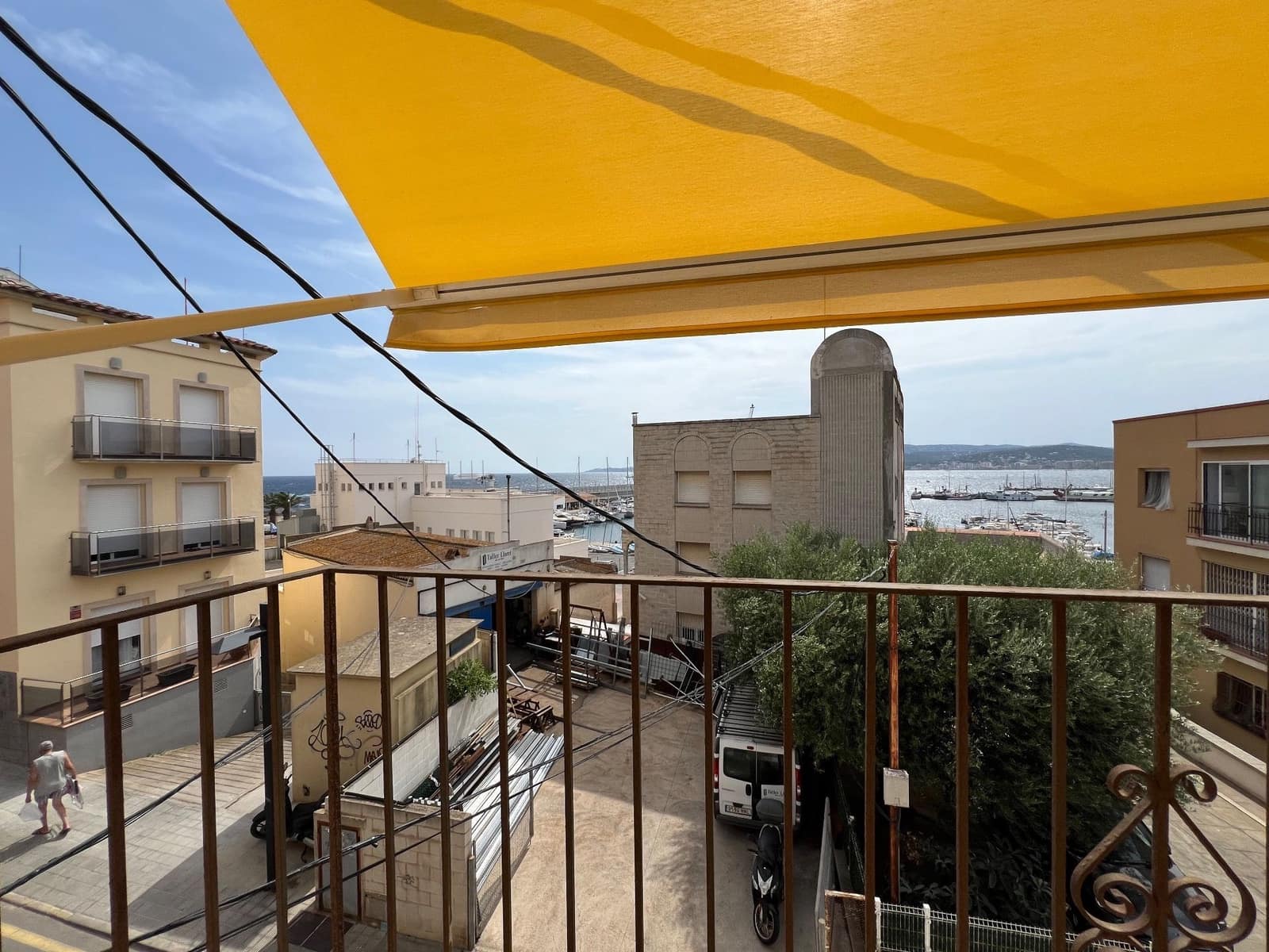 2 bedroom Apartment for sale in Palamos - € 375,000 (Ref: 9677839)