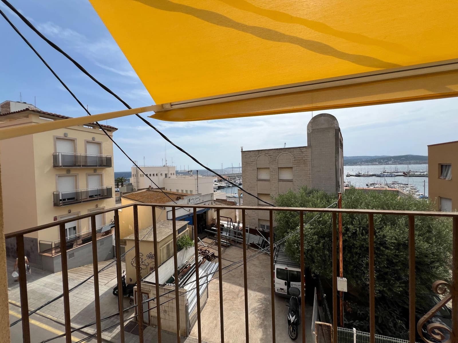 2 bedroom Apartment for sale in Palamos - € 375,000 (Ref: 9677839)