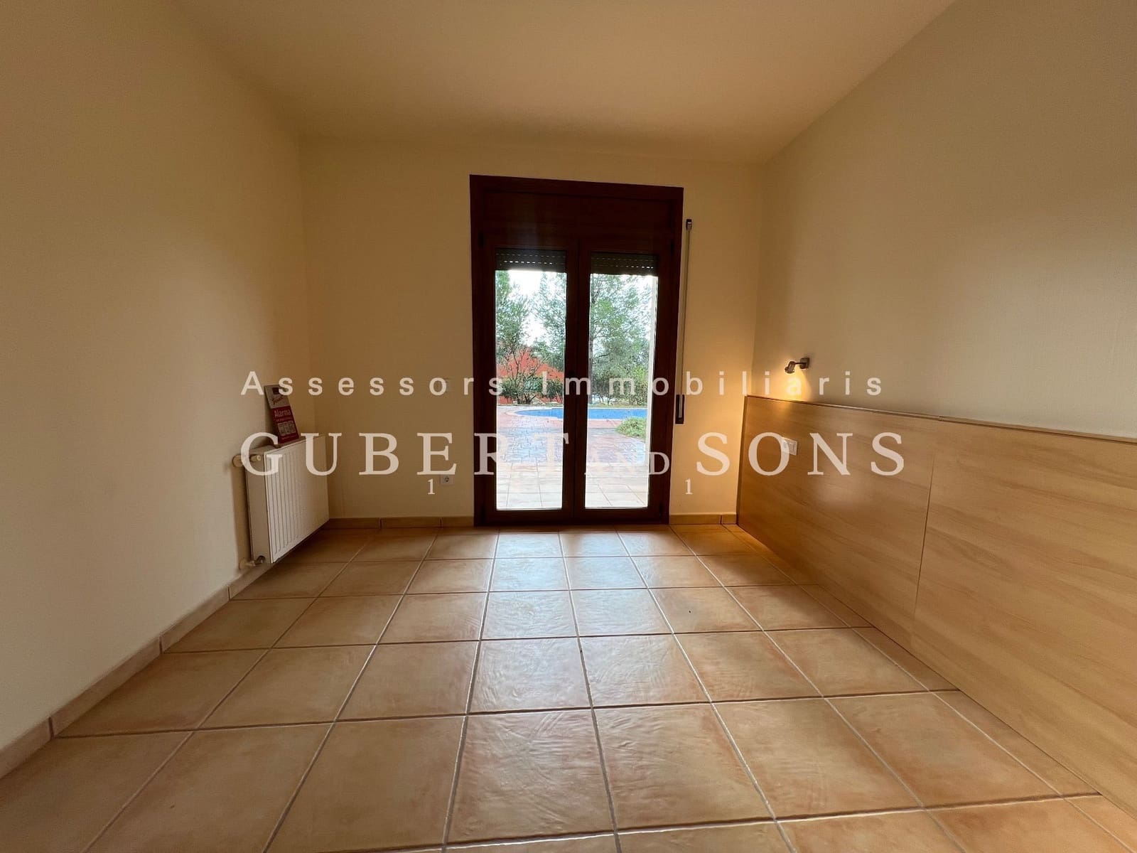 4 soverom Villa til salgs i Peralada med svømmebasseng garasje - € 695 000 (Ref: 9677847)