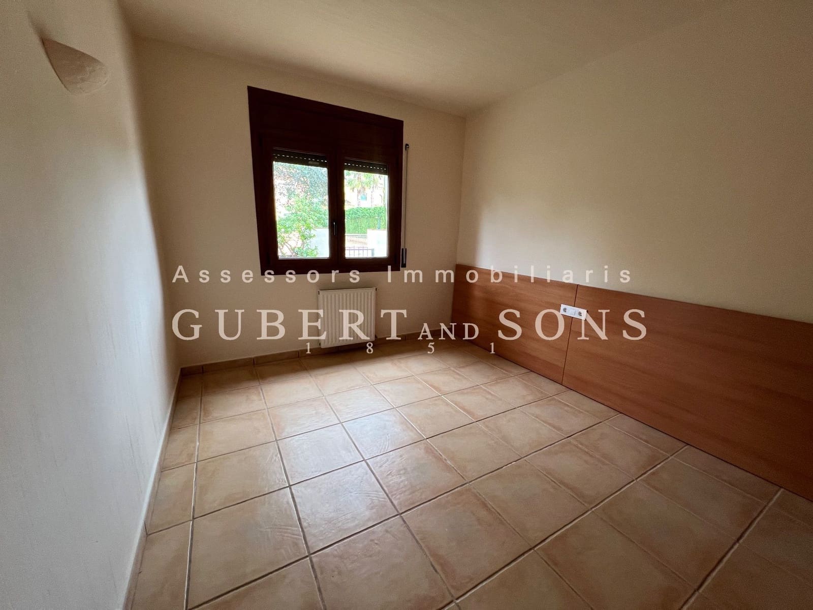 4 soverom Villa til salgs i Peralada med svømmebasseng garasje - € 695 000 (Ref: 9677847)