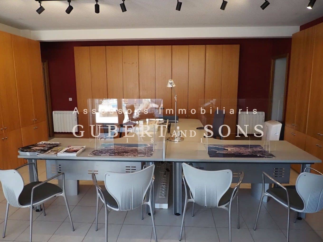 Commercial for rent in Palamos - € 500 (Ref: 9677853)