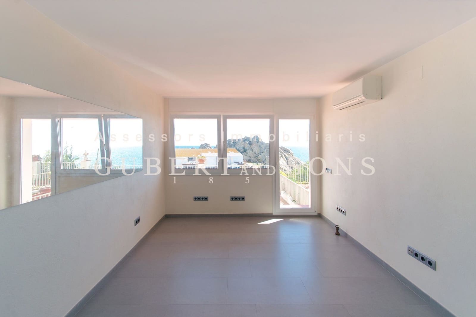 3 quarto Apartamento para venda em Palamos com garagem - 1 100 000 € (Ref: 9714042)