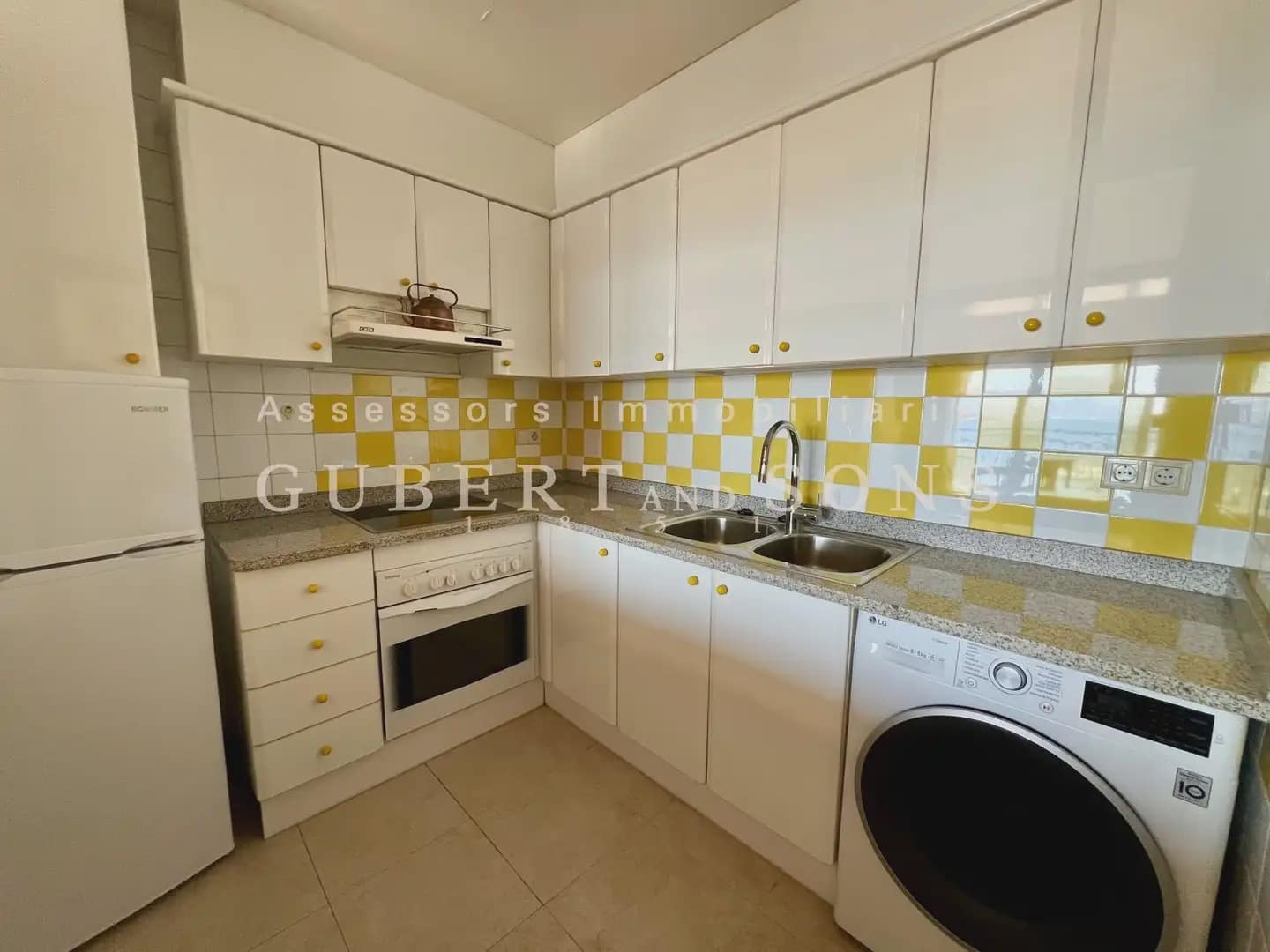 1 sovrum Lägenhet att hyra i Palamos - 850 € (Ref: 9757564)