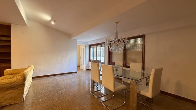 4 bedroom Flat for sale in Centro Urbano, Dénia - € 395,000 (Ref: 10026276)