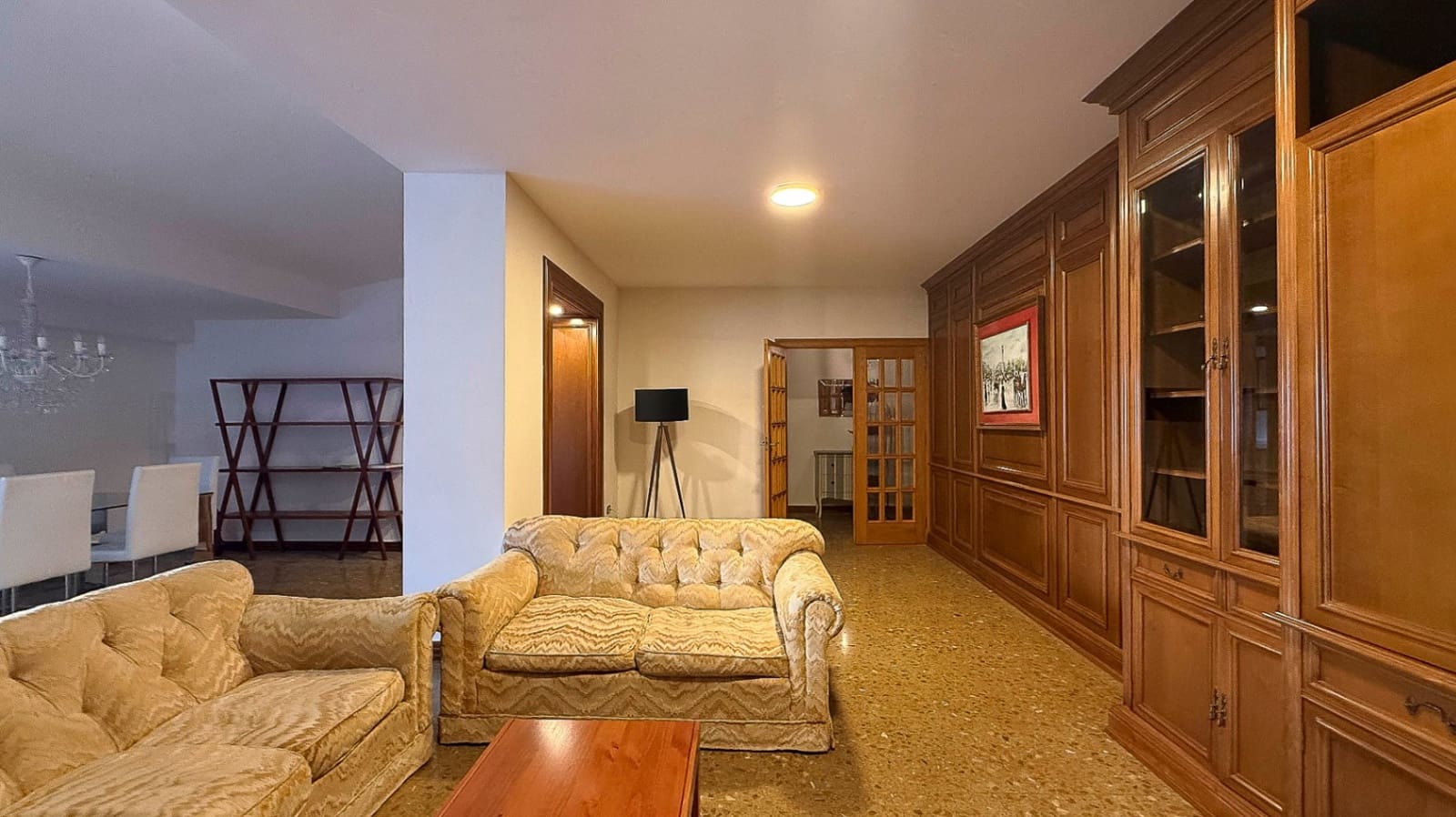 4 bedroom Flat for sale in Denia - € 395,000 (Ref: 10026276)