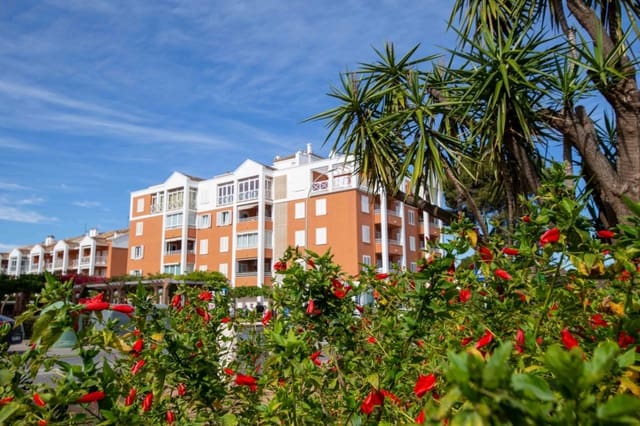 3 bedroom Apartment for rent in Dénia with pool garage - € 1,200 (Ref: 10063004)