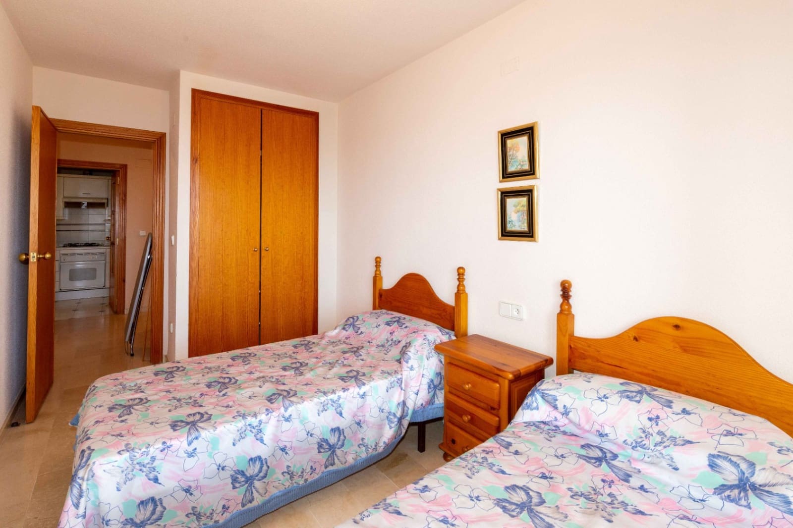 3 bedroom Apartment for rent in Denia with pool garage - € 1,200 (Ref: 10063004)