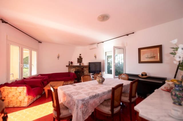 Chalet de 3 habitaciones en Dénia en venta con piscina garaje - 1.260.000 € (Ref: 10079838)