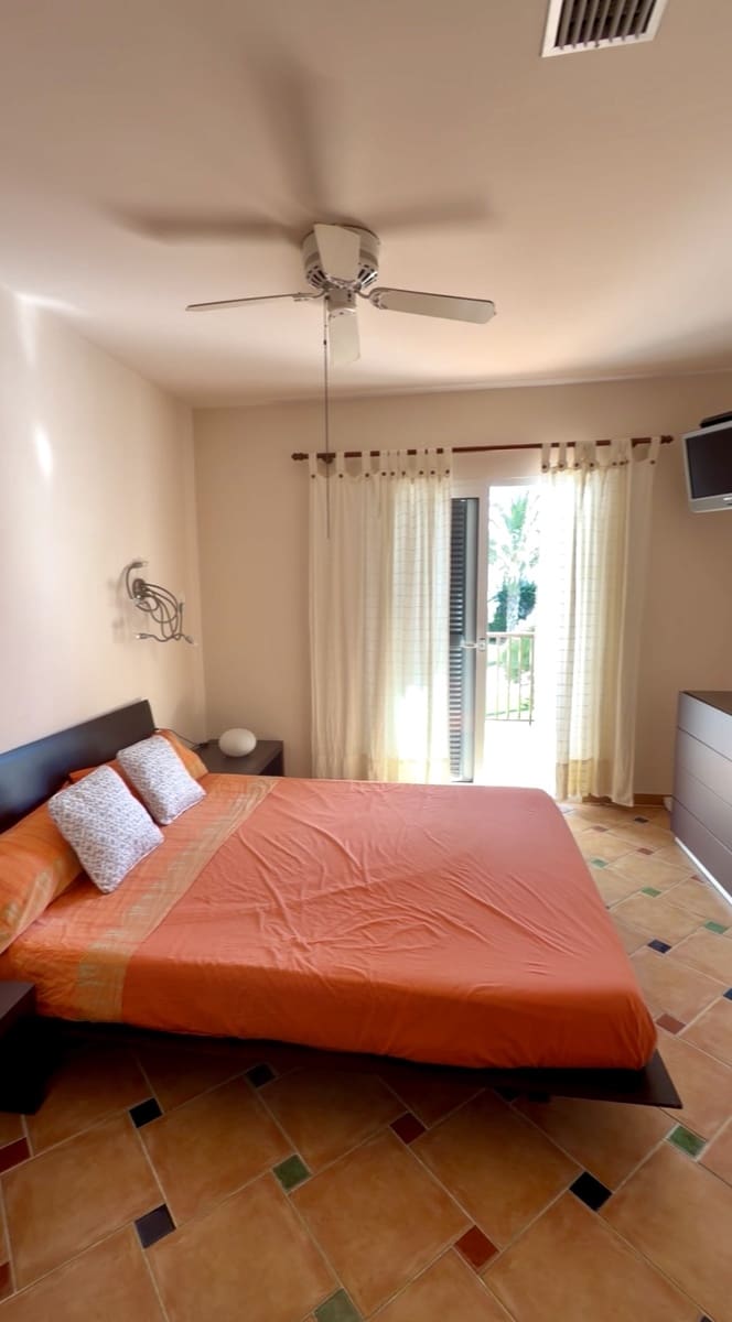 3 chambre Villa/Maison Semi-Mitoyenne à vendre à Denia avec piscine garage - 480 000 € (Ref: 10085240)