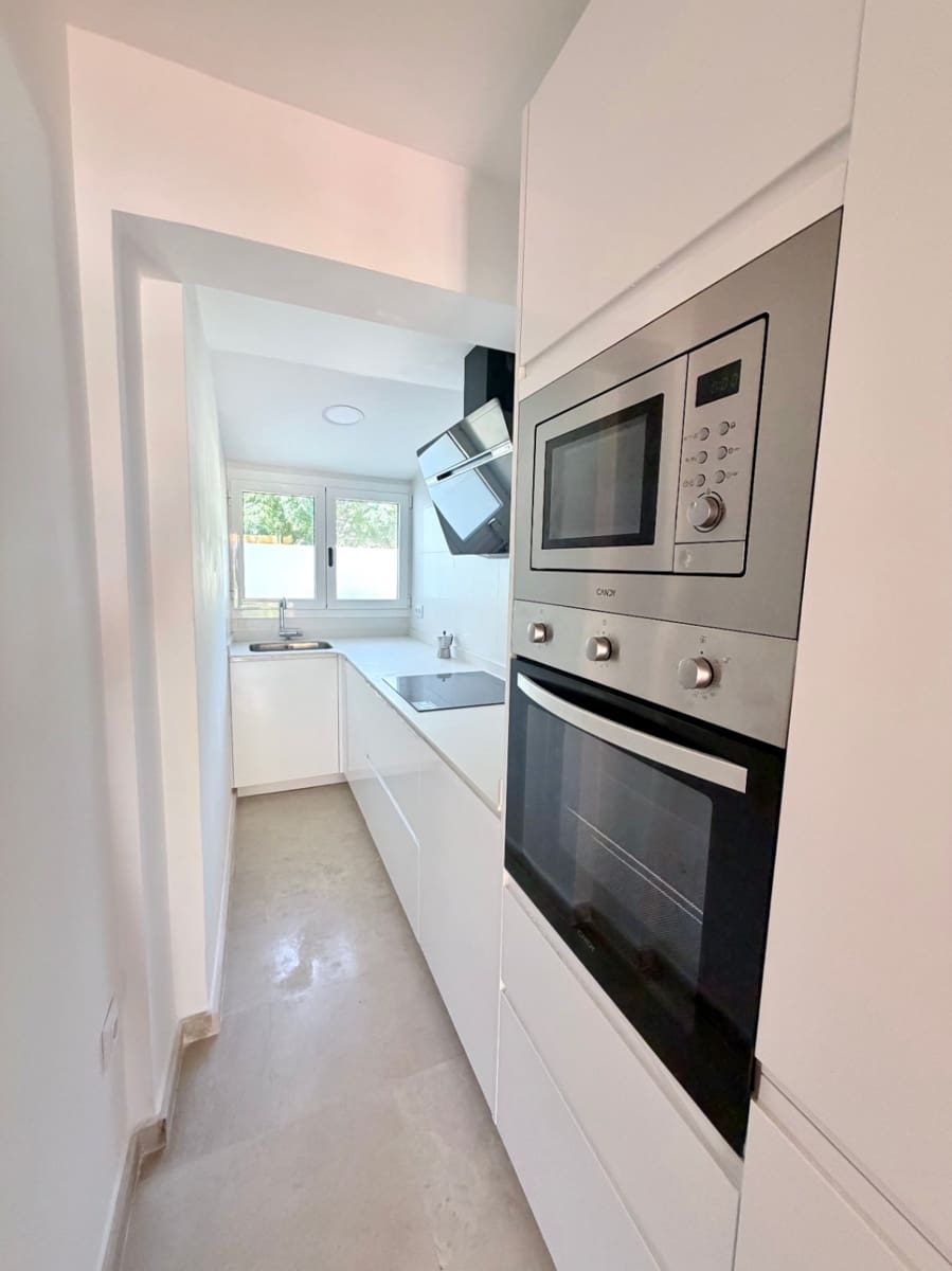3 chambre Villa/Maison Semi-Mitoyenne à vendre à Denia avec piscine garage - 480 000 € (Ref: 10085240)