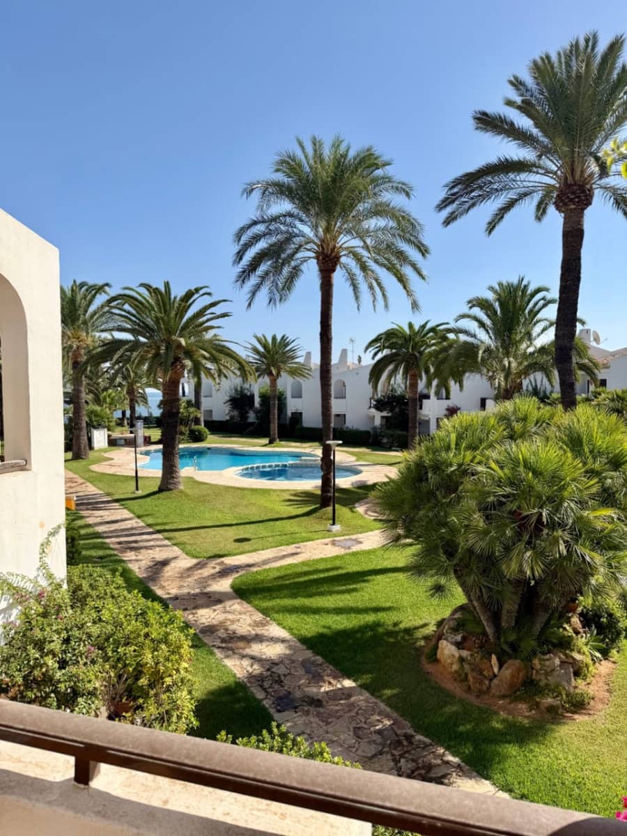 3 chambre Villa/Maison Semi-Mitoyenne à vendre à Denia avec piscine garage - 480 000 € (Ref: 10085240)