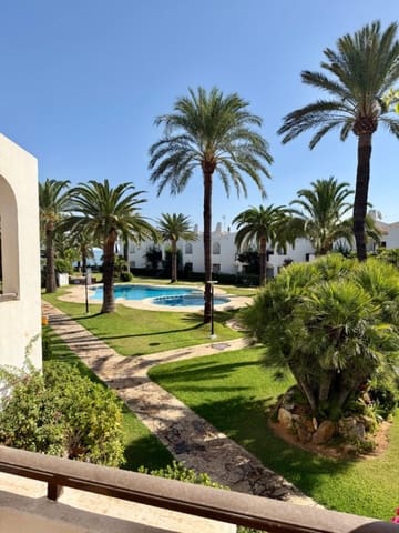 3 chambre Villa/Maison Semi-Mitoyenne à vendre à Dénia avec piscine garage - 480 000 € (Ref: 10085240)