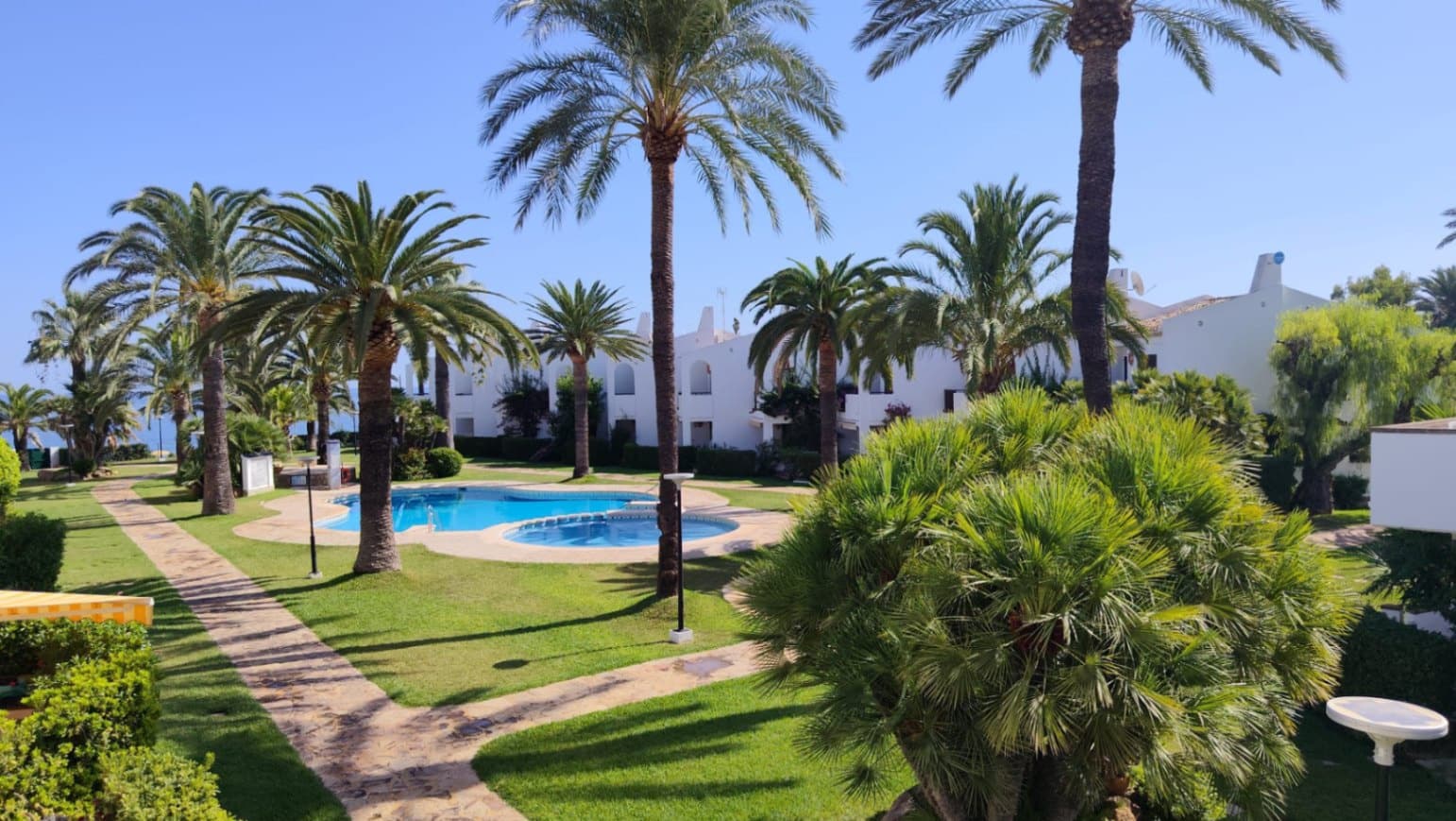 3 chambre Villa/Maison Semi-Mitoyenne à vendre à Denia avec piscine garage - 480 000 € (Ref: 10085240)