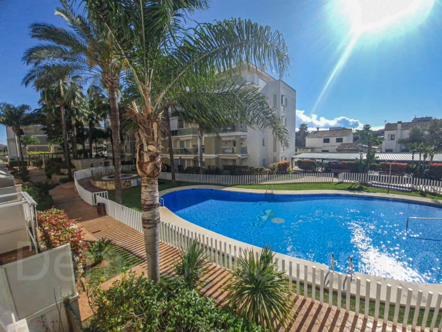 2 quarto Penthouse para venda em Denia com piscina garagem - 377 500 € (Ref: 10098846)