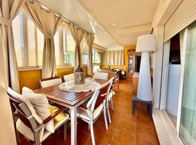 2 quarto Penthouse para venda em Dénia com piscina garagem - 377 500 € (Ref: 10098846)