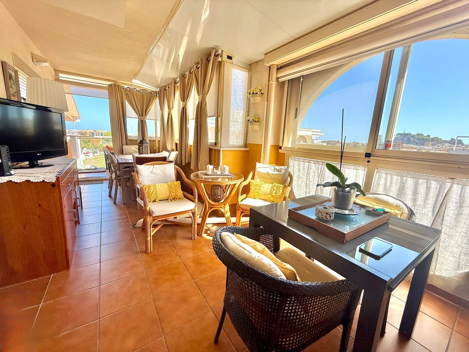 2 quarto Penthouse para venda em Denia com piscina garagem - 377 500 € (Ref: 10098846)