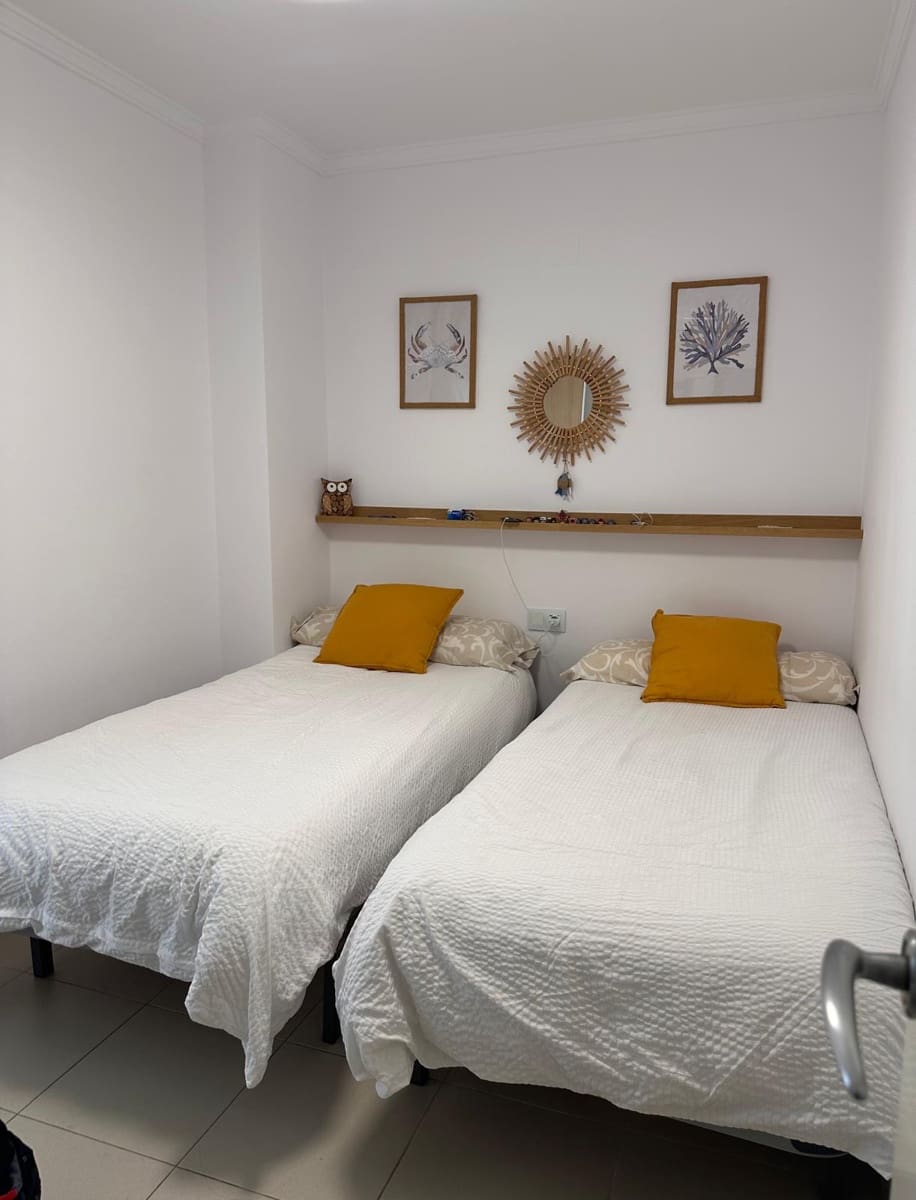 2 bedroom Apartment for sale in Denia with pool garage - € 295,000 (Ref: 10158713)