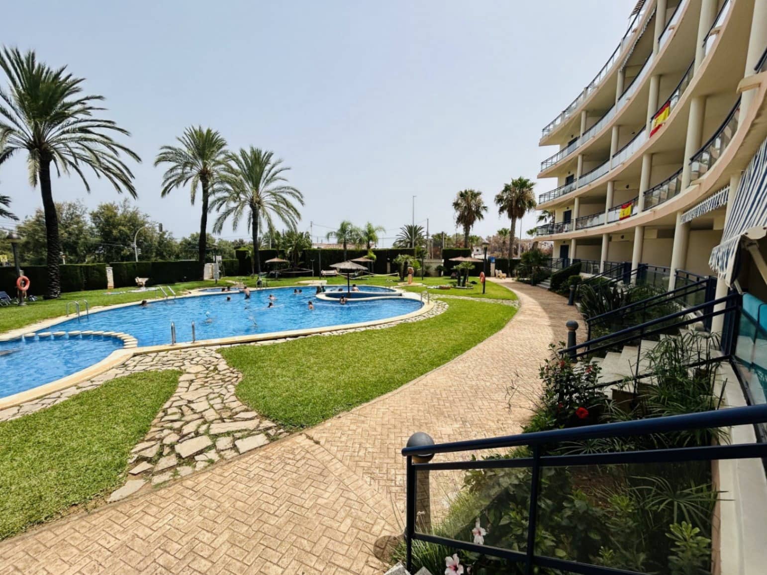 2 bedroom Apartment for sale in Denia with pool garage - € 335,000 (Ref: 10158714)