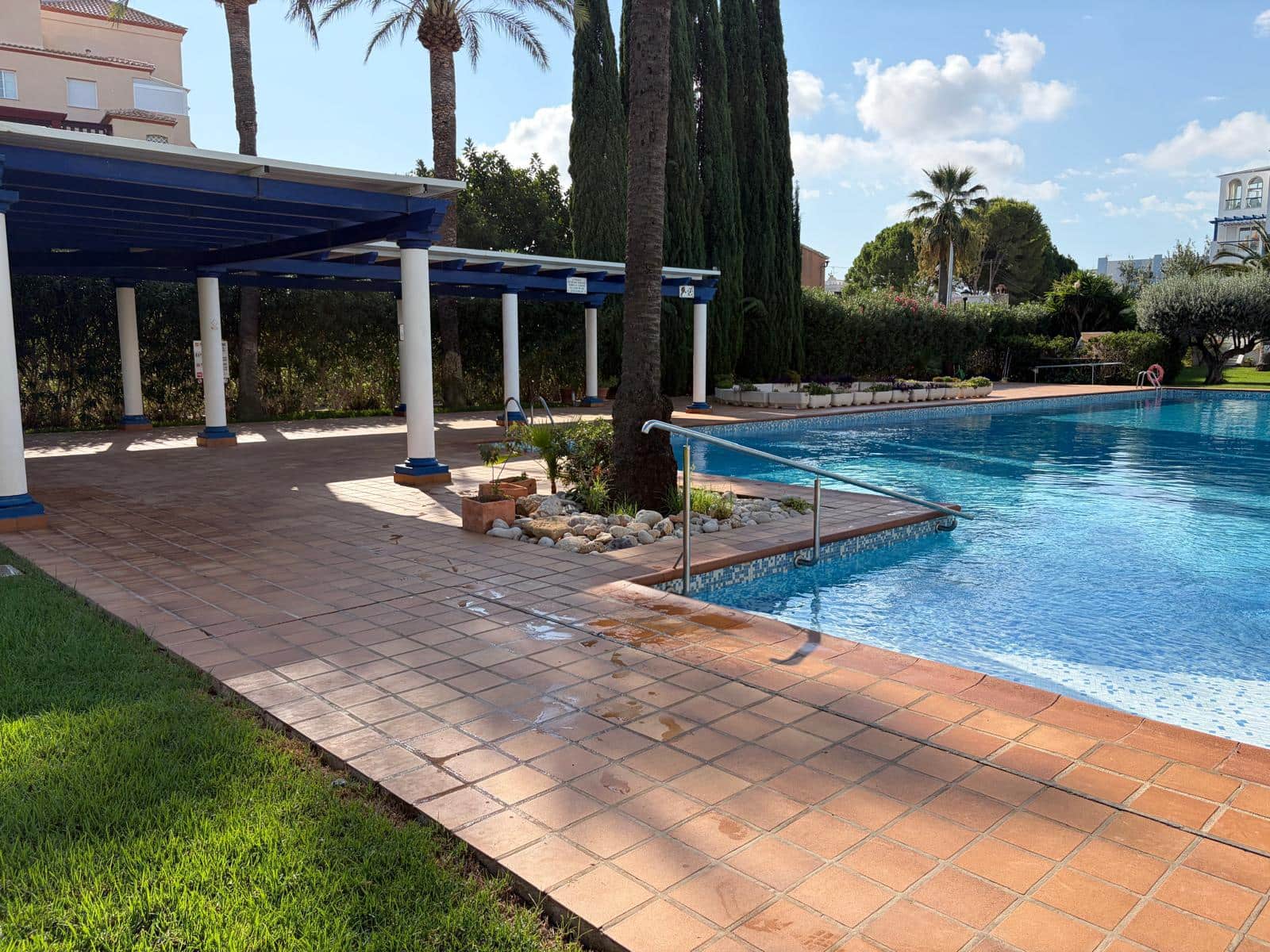 1 soveværelse Lejlighed til salg i Denia med swimmingpool garage - € 175.000 (Ref: 10158716)
