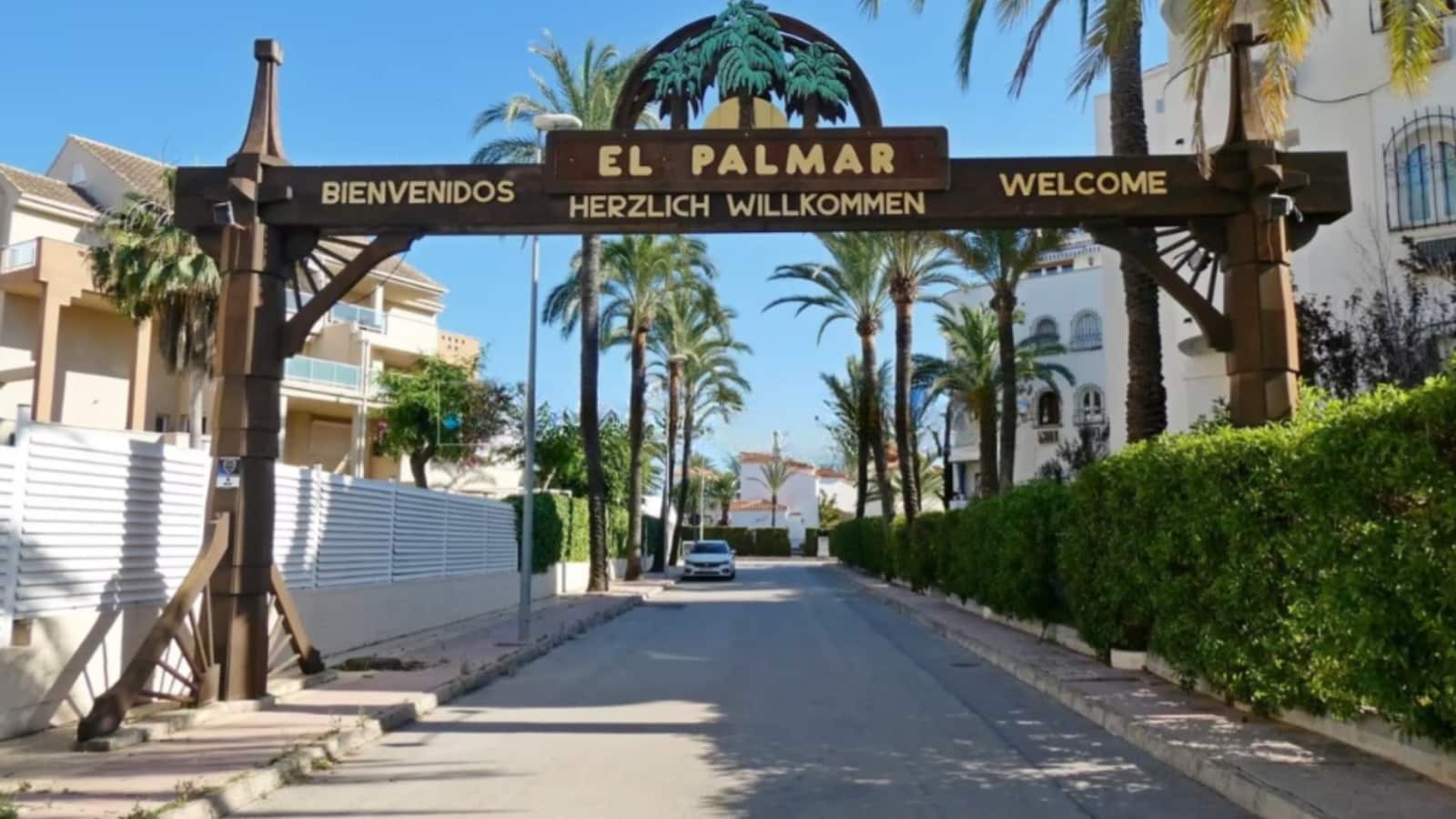 2 soverom Leilighet til salgs i Denia med svømmebasseng garasje - € 189 000 (Ref: 10158717)