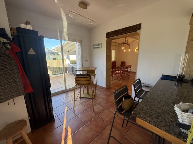 3 soverom Villa til salgs i El Puerto, Dénia med svømmebasseng garasje - € 449 000 (Ref: 10158725)