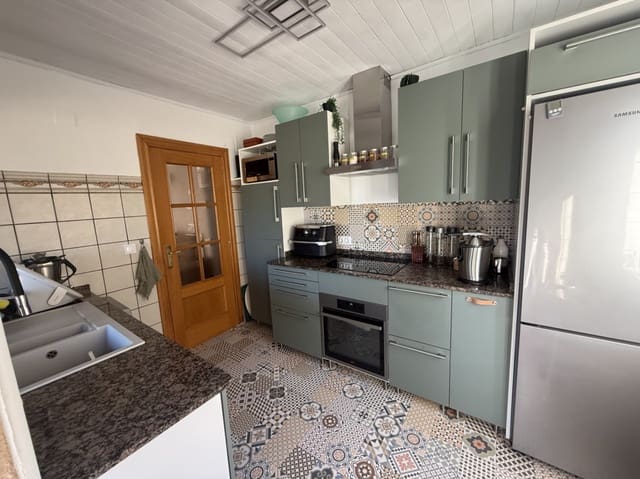 3 soverom Villa til salgs i El Puerto, Dénia med svømmebasseng garasje - € 449 000 (Ref: 10158725)