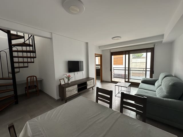 2 makuuhuone Kattohuoneisto myytävänä paikassa Els Poblets - 229 000 € (Ref: 10158726)