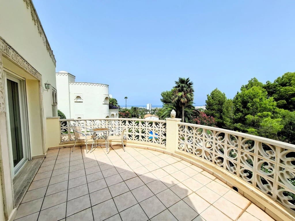 3 slaapkamer Villa te koop in Denia met zwembad - € 725.000 (Ref: 10158727)