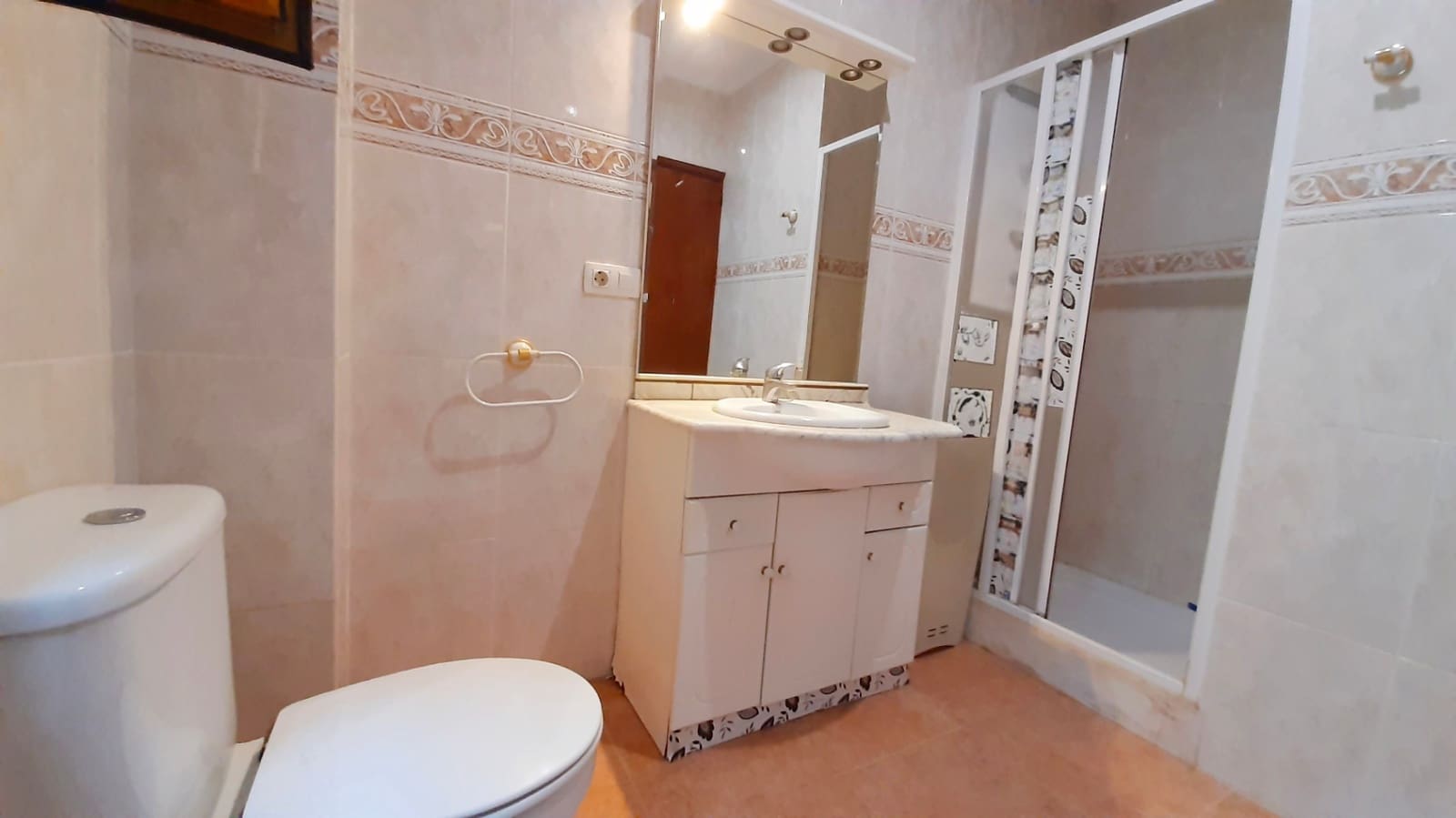 3 sovrum Villa till salu i Pego - 170 000 € (Ref: 10181688)