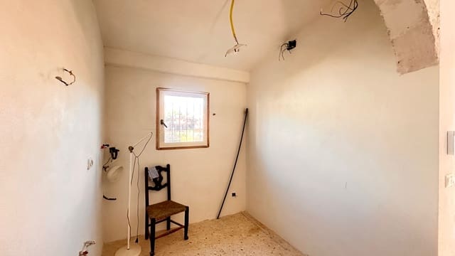 Bungalow de 2 habitaciones en El Montgó, Dénia en venta con piscina - 289.000 € (Ref: 10181689)