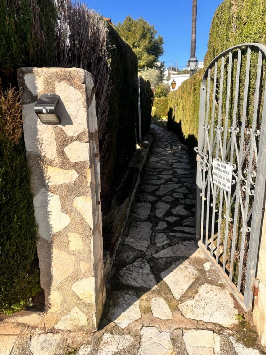 Bungalow de 2 habitaciones en Dénia en venta con piscina - 289.000 € (Ref: 10181689)