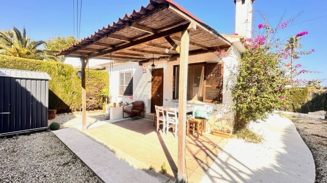 Bungalow de 2 habitaciones en El Montgó, Dénia en venta con piscina - 289.000 € (Ref: 10181689)