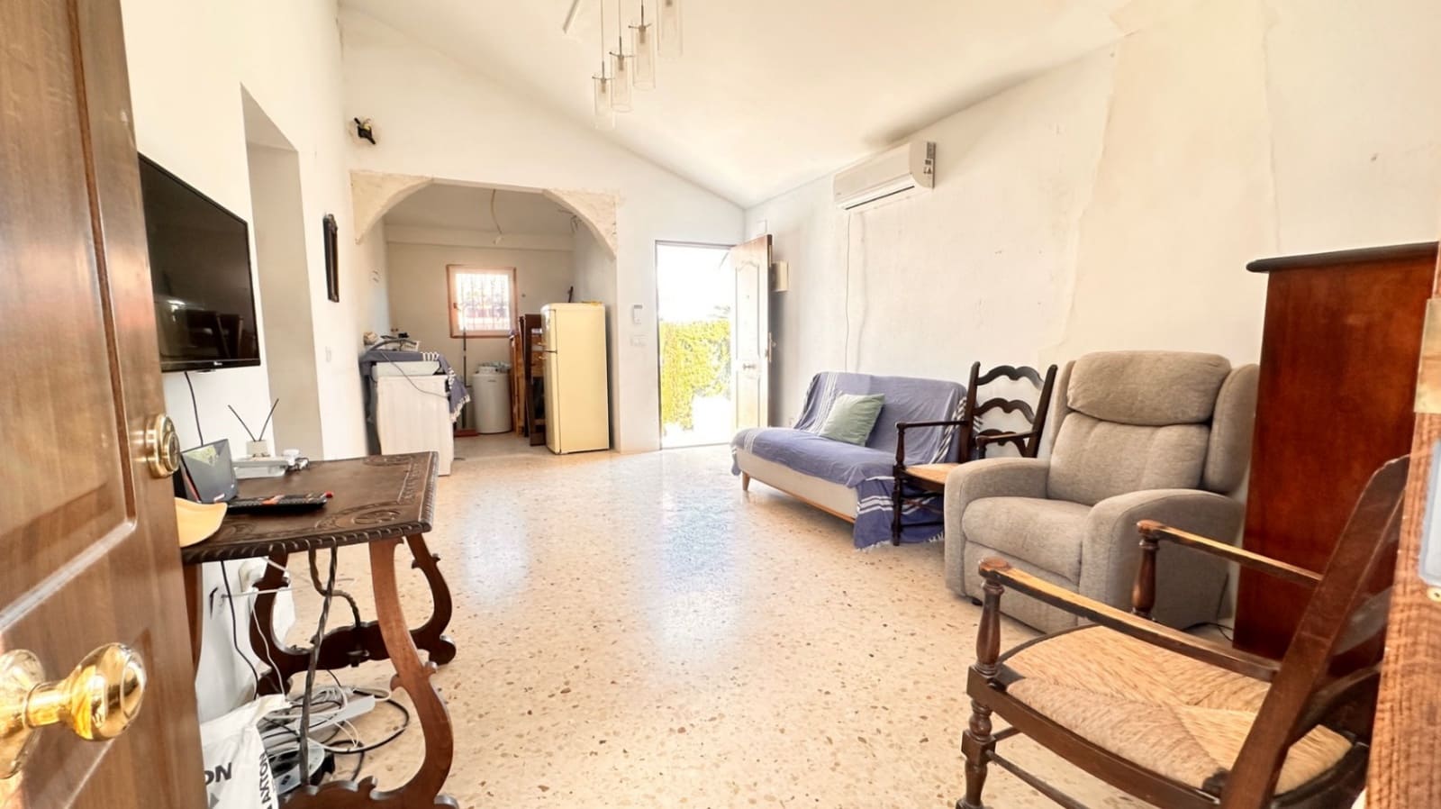Bungalow de 2 habitaciones en Dénia en venta con piscina - 289.000 € (Ref: 10181689)