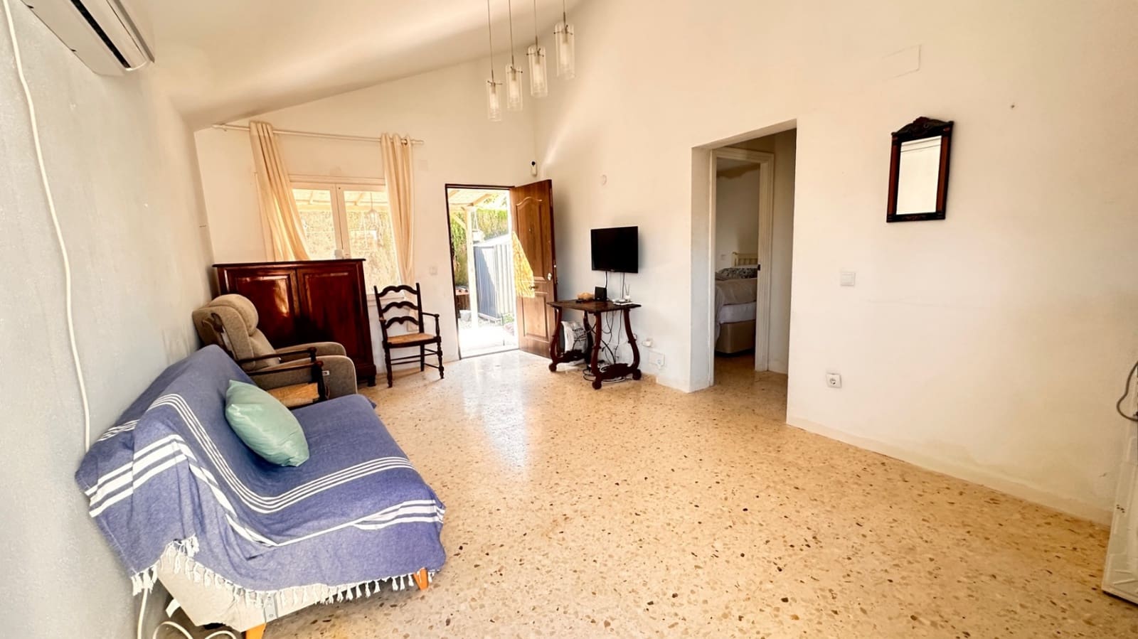 Bungalow de 2 habitaciones en Dénia en venta con piscina - 289.000 € (Ref: 10181689)