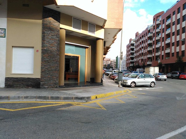 Local Commercial à vendre à Centro Urbano, Dénia avec garage - 400 000 € (Ref: 3869265)