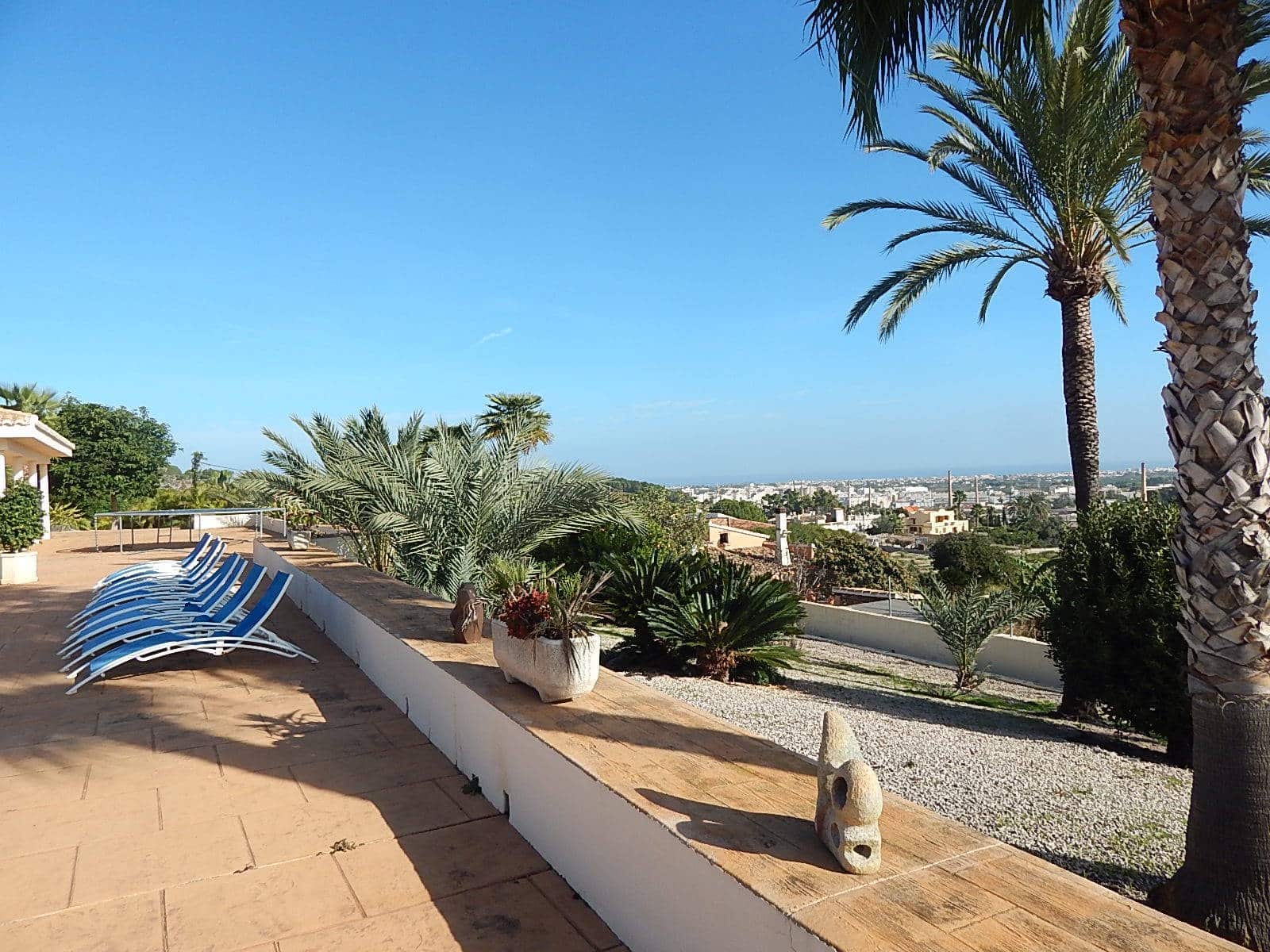 5 bedroom Villa for sale in Oliva with pool garage - € 1,539,000 (Ref: 4436044)