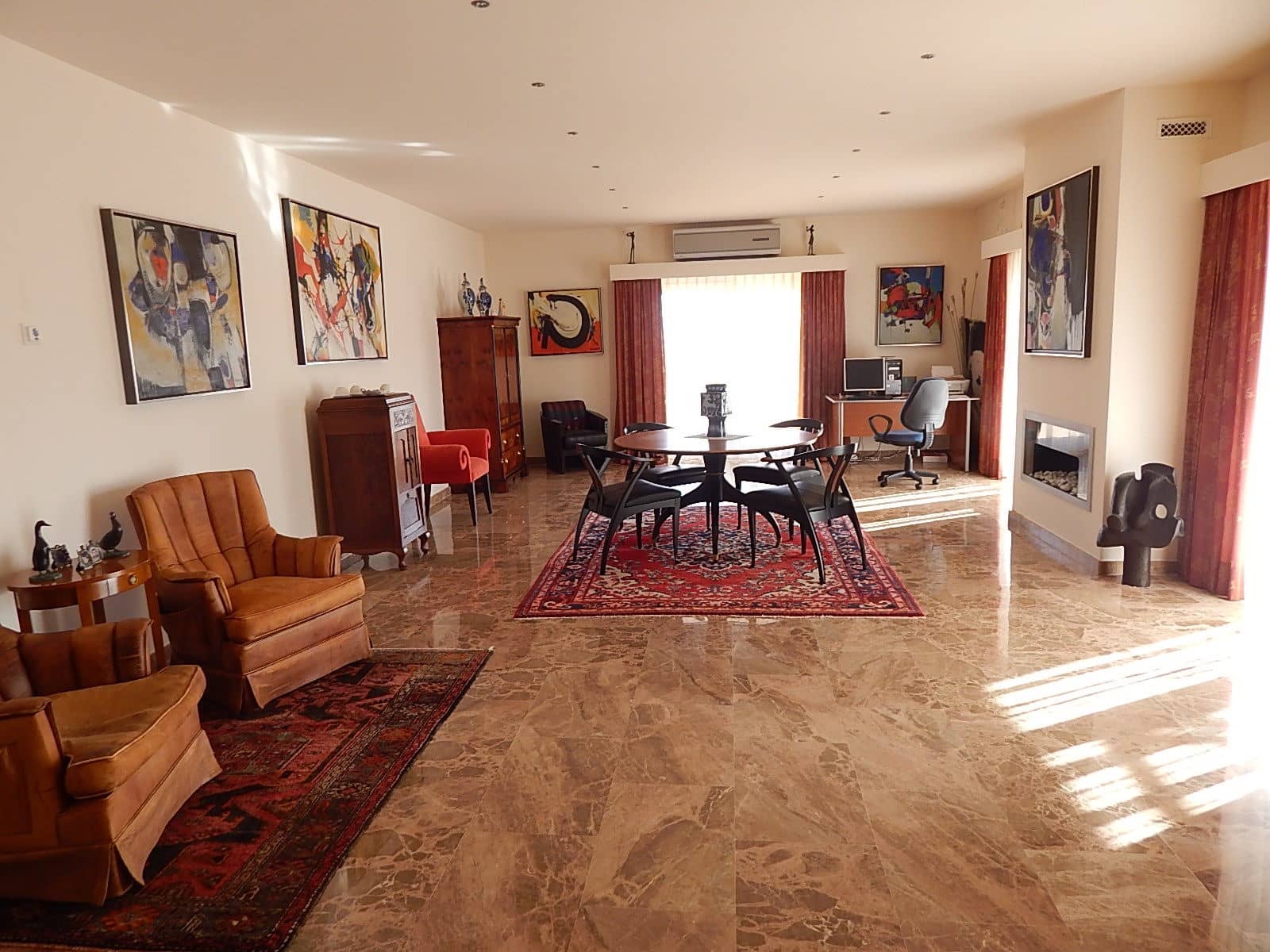 5 bedroom Villa for sale in Oliva with pool garage - € 1,539,000 (Ref: 4436044)