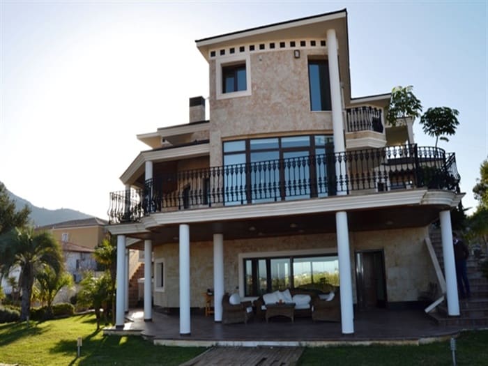 5 bedroom Villa for sale in Denia - € 1,900,000 (Ref: 7343082)