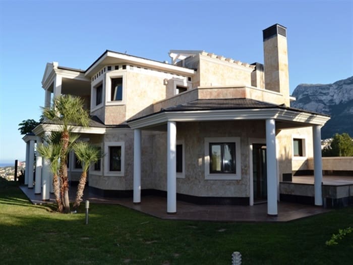 5 bedroom Villa for sale in Denia - € 1,900,000 (Ref: 7343082)