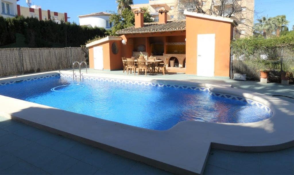 3 camera da letto Villa in vendita in Denia con piscina garage - 549.000 € (Rif: 7601924)