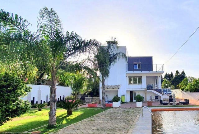 4 soverom Villa til salgs i Centro Urbano, Dénia med svømmebasseng garasje - € 644 900 (Ref: 7754574)