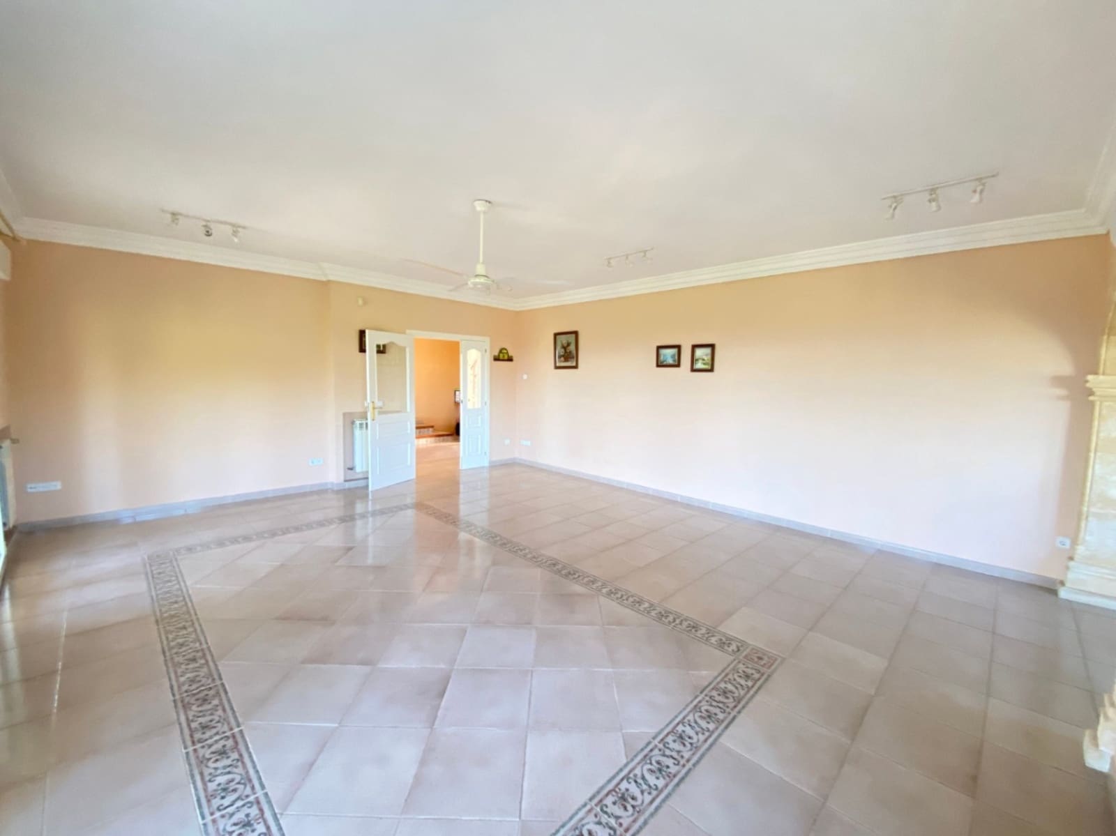 5 sovrum Villa till salu i La Sella med garage - 965 000 € (Ref: 7958352)