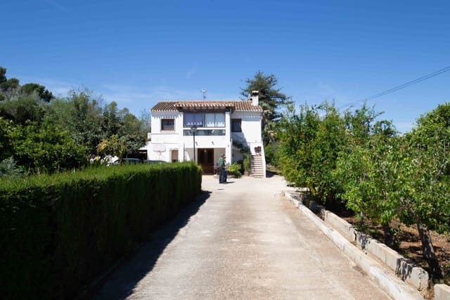 Chalet de 7 habitaciones en Dénia en venta con garaje - 560.000 € (Ref: 8296666)