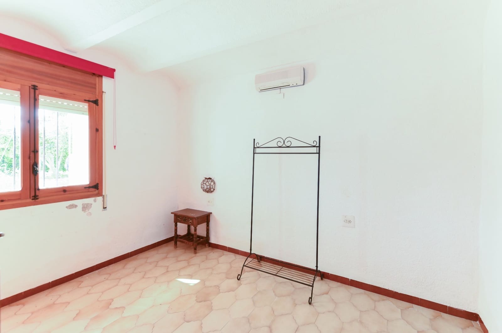 Chalet de 7 habitaciones en Dénia en venta con garaje - 560.000 € (Ref: 8296666)