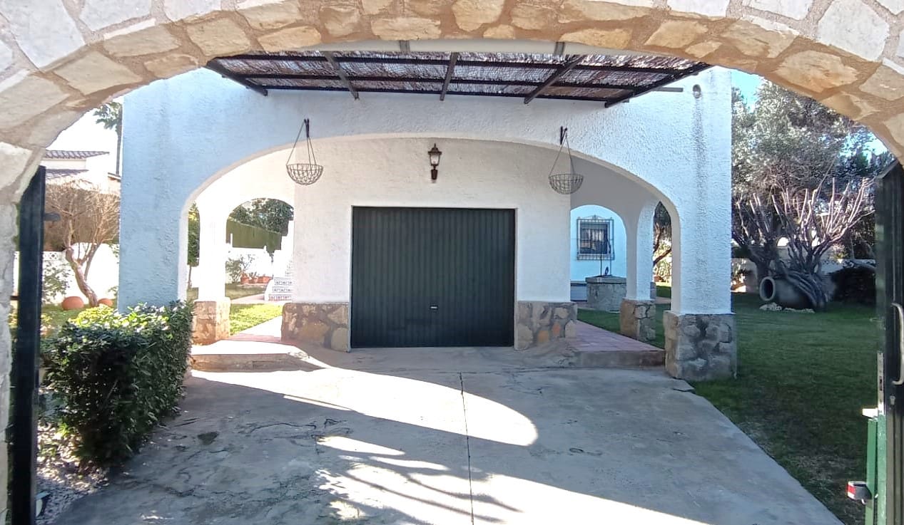 5 sypialnia Willa na sprzedaż w Denia z basenem garażem - 598 000 € (Ref: 8490398)