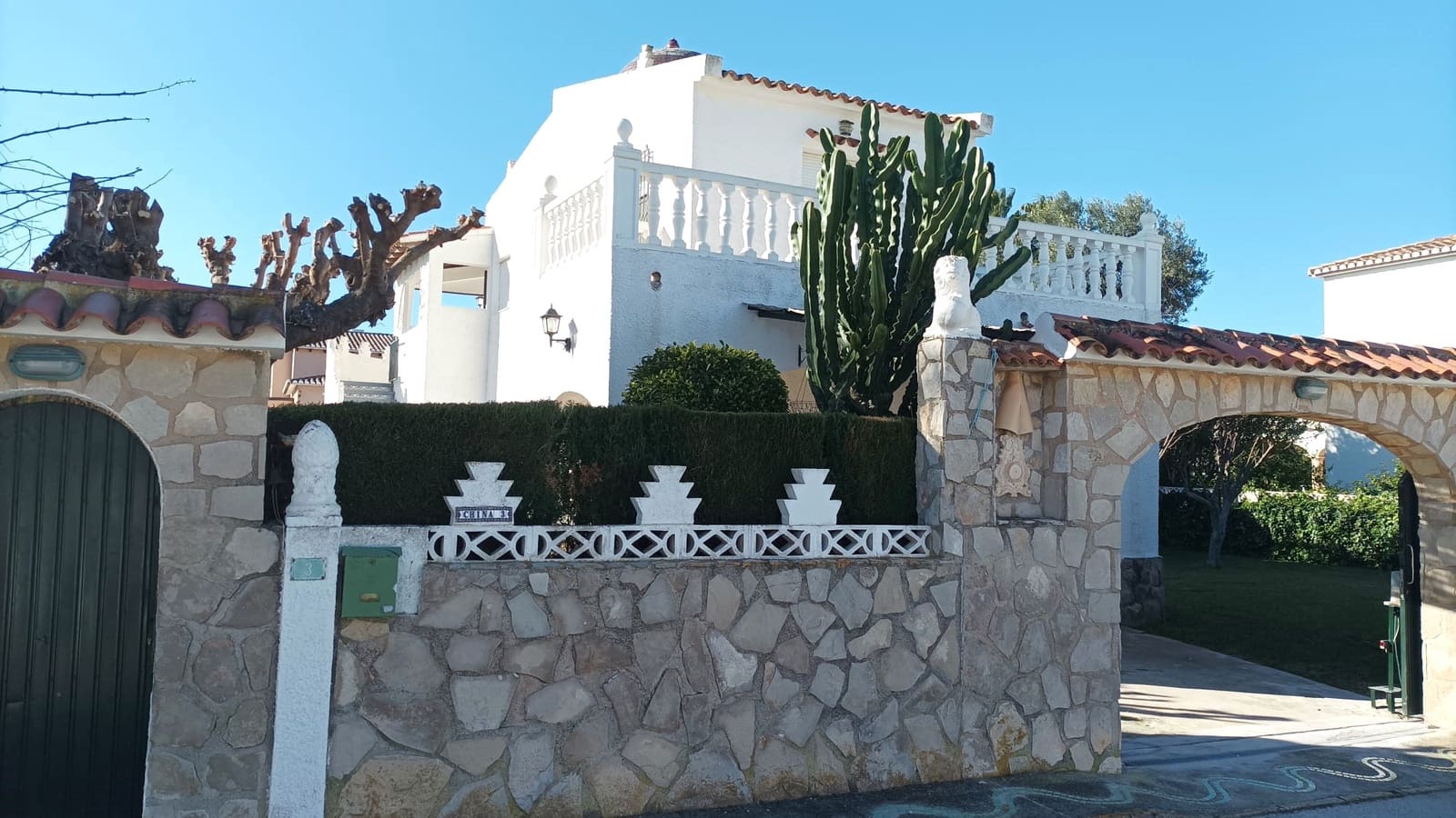 5 sypialnia Willa na sprzedaż w Denia z basenem garażem - 598 000 € (Ref: 8490398)