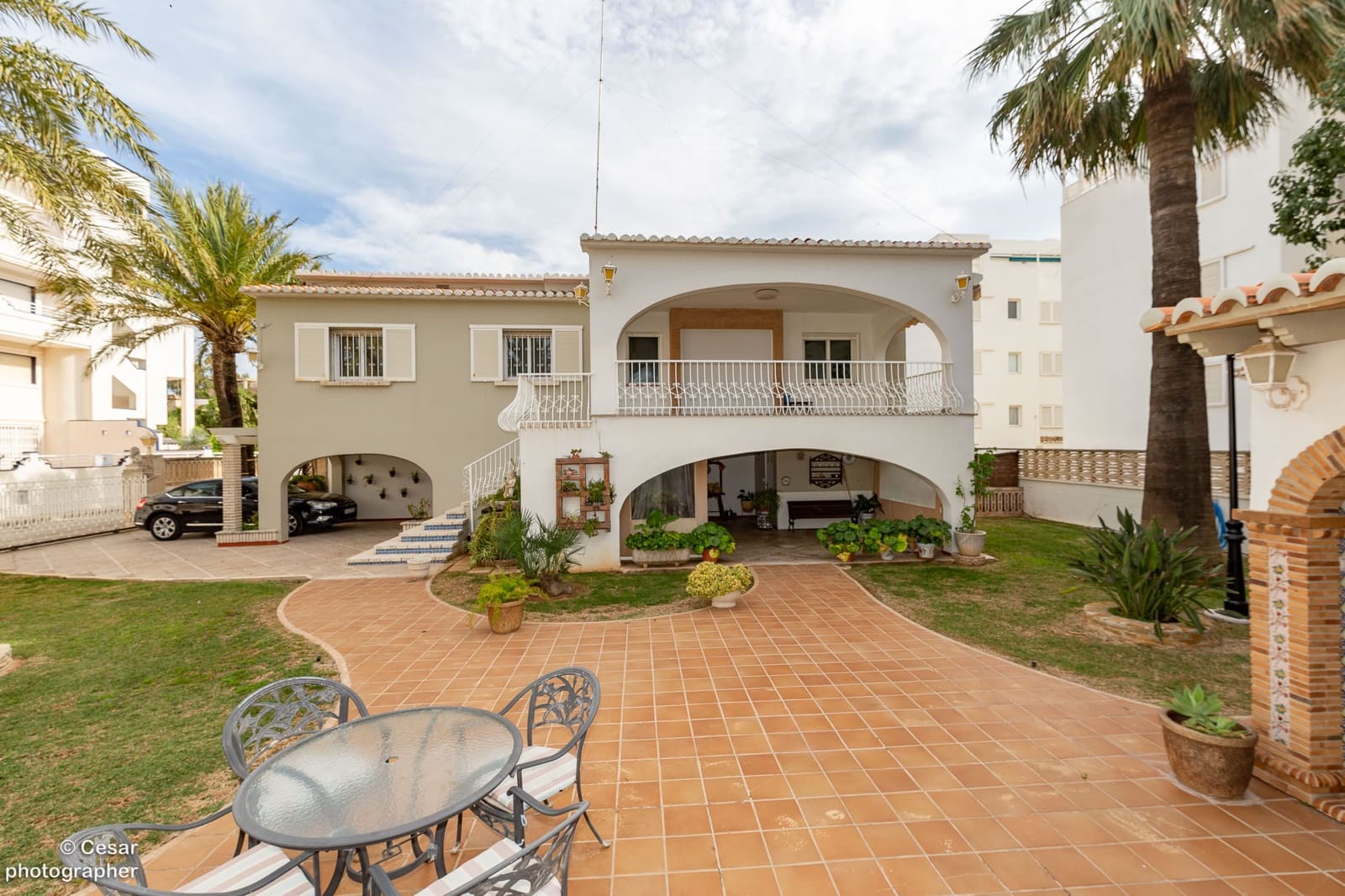 Chalet de 6 habitaciones en Dénia en venta con piscina garaje - 1.250.000 € (Ref: 8541318)